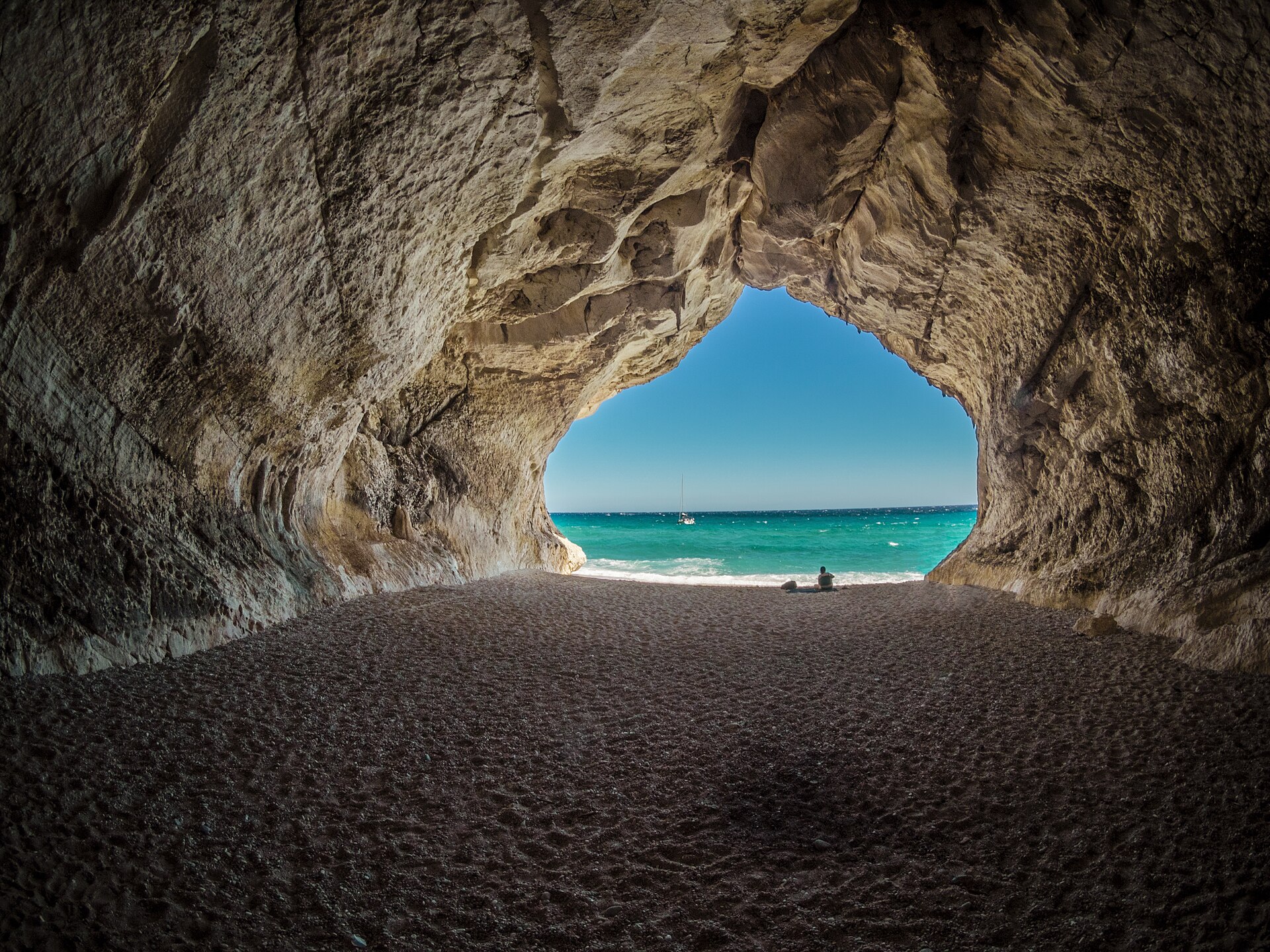 Halloween 2026 a Cala Gonone: cosa fare, eventi e ristoranti